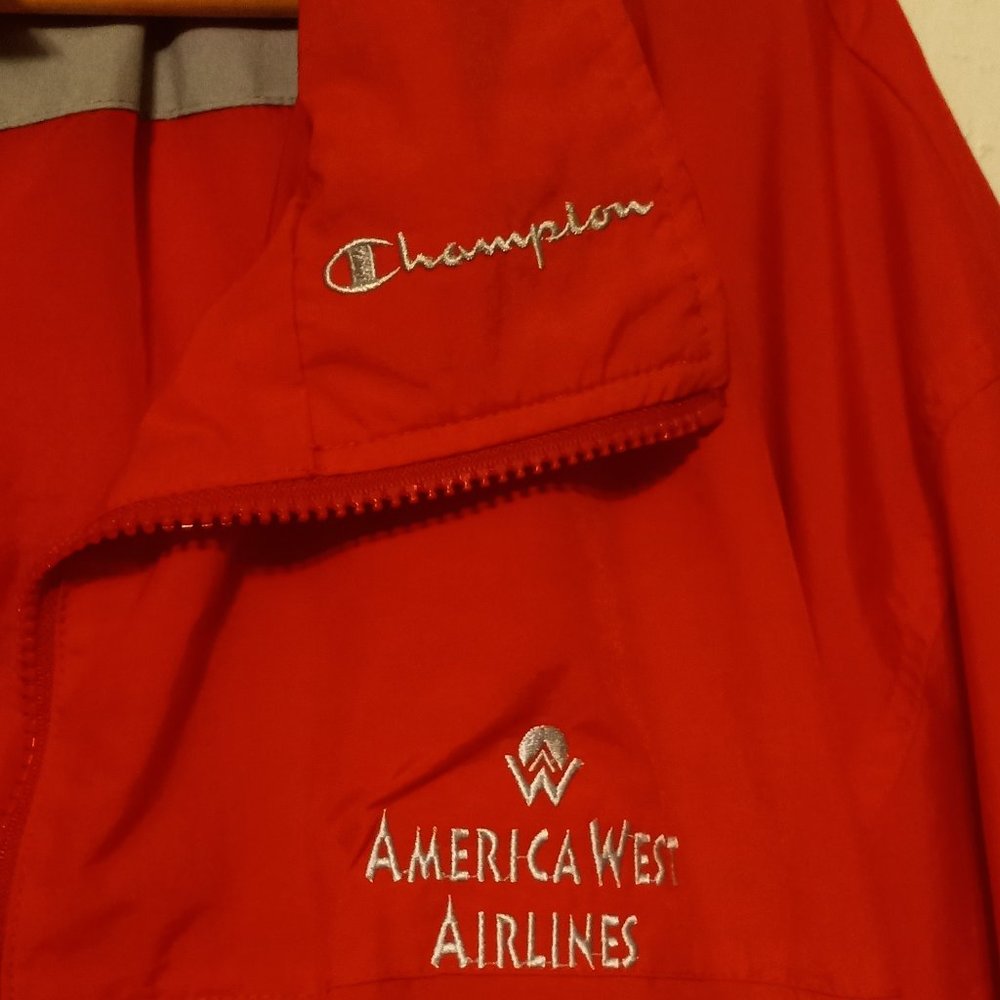 Vintage America West Airlines Full Zip Windbreaker Bold Red & Gray EUC Men's XL
